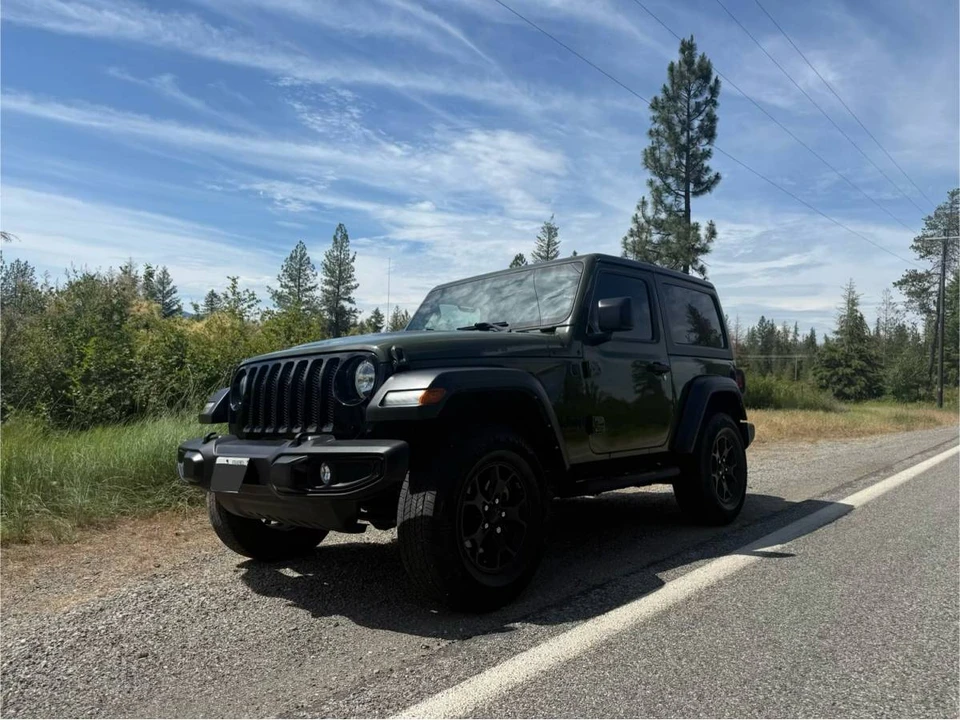 2021 Jeep JL Wrangler - Image 5 of 18