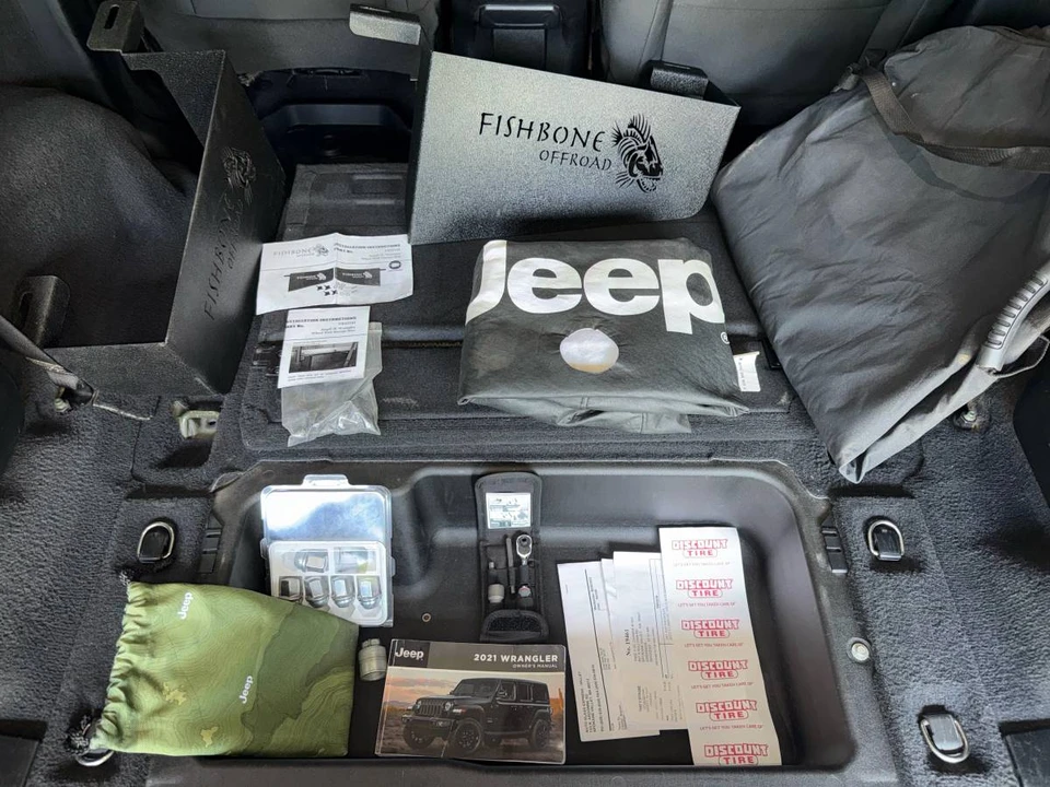 2021 Jeep JL Wrangler - Image 16 of 18