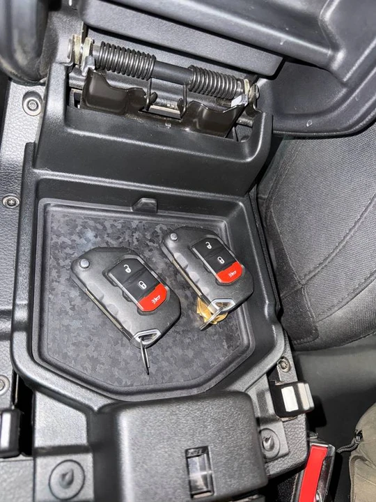 2021 Jeep JL Wrangler - Image 17 of 18