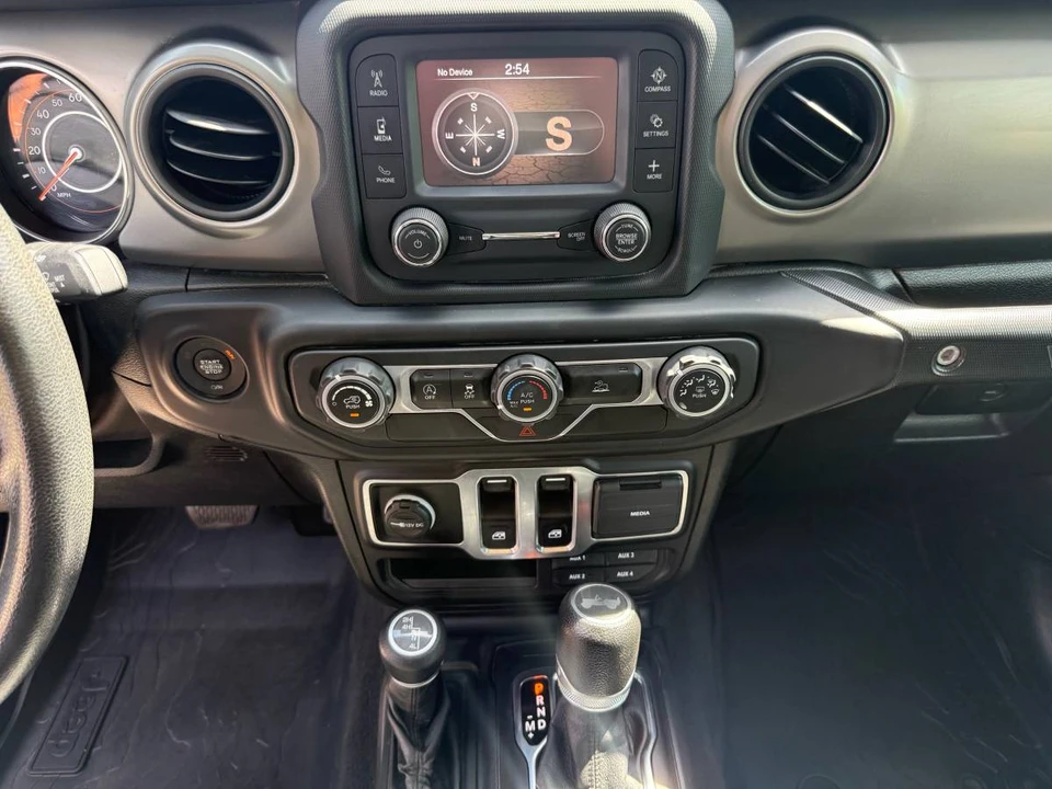 2021 Jeep JL Wrangler - Image 11 of 18