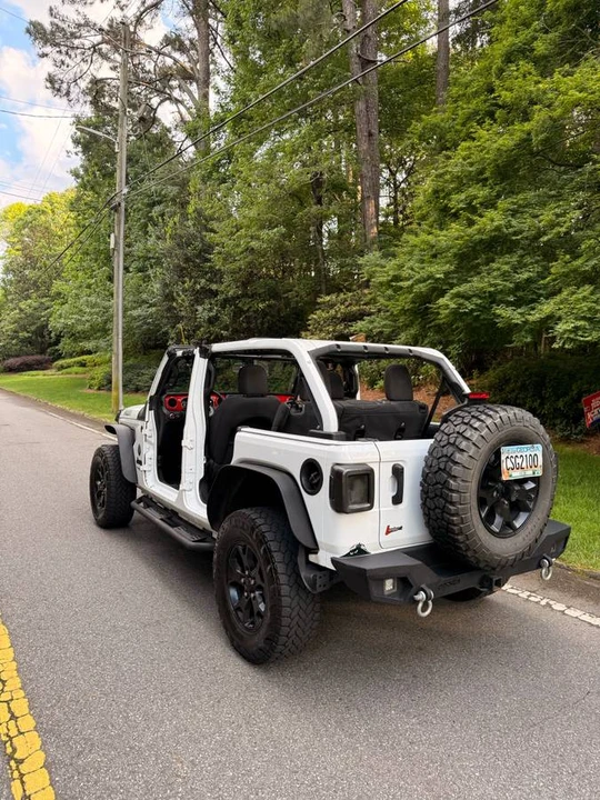 2021 Jeep JL Wrangler - Image 4 of 20