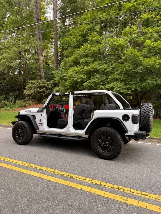 2021 Jeep JL Wrangler - Image 3 of 20
