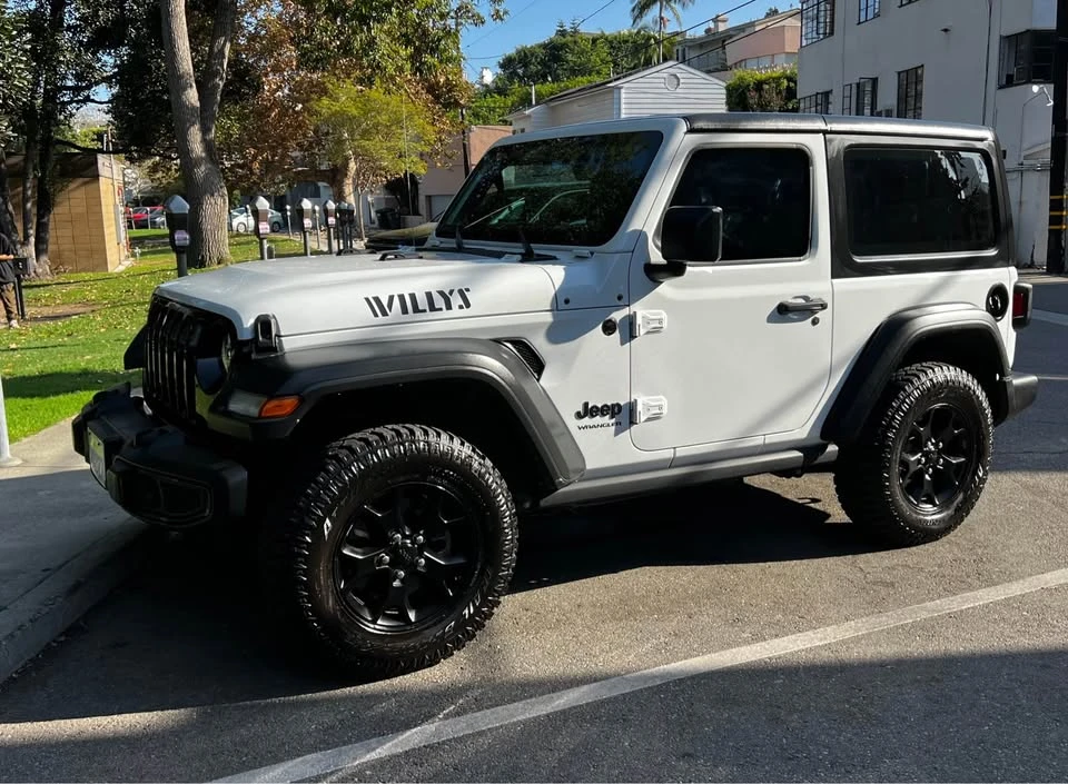 2021 Jeep JL Wrangler - Image 2 of 20