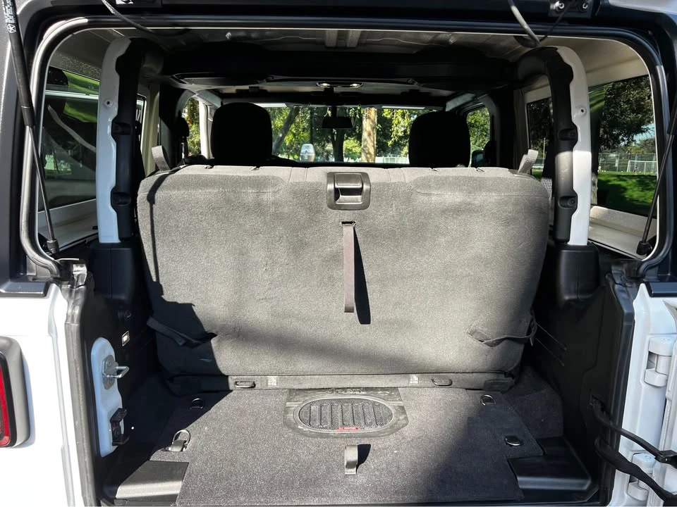 2021 Jeep JL Wrangler - Image 8 of 20