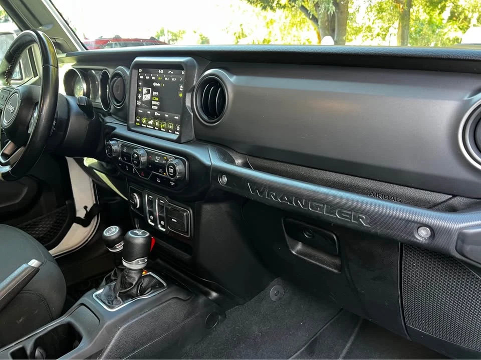 2021 Jeep JL Wrangler - Image 12 of 20