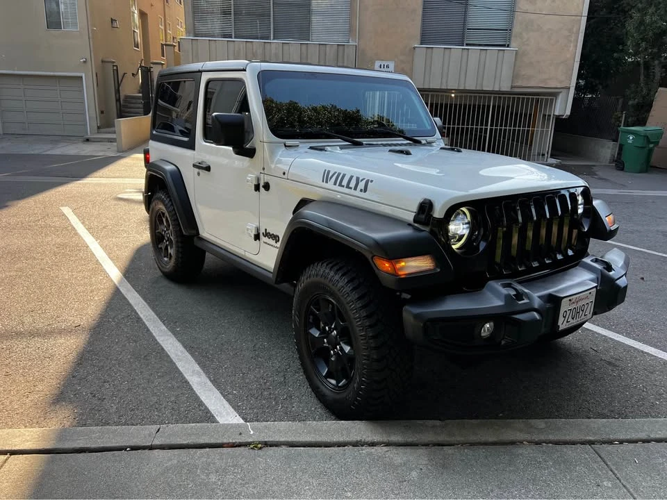 2021 Jeep JL Wrangler - Image 4 of 20