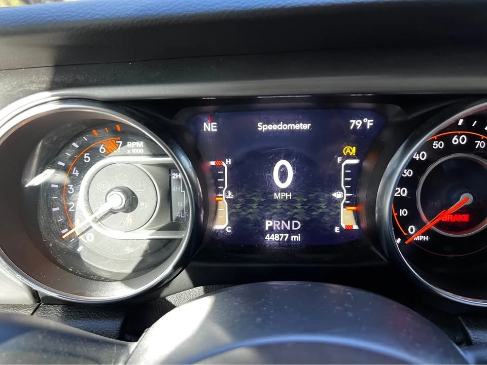 2021 Jeep JL Wrangler - Image 14 of 20