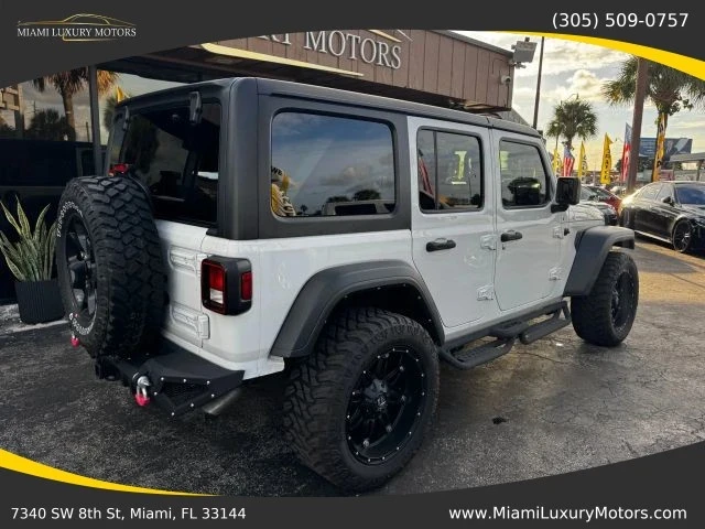 2021 Jeep JL Wrangler - Image 10 of 12