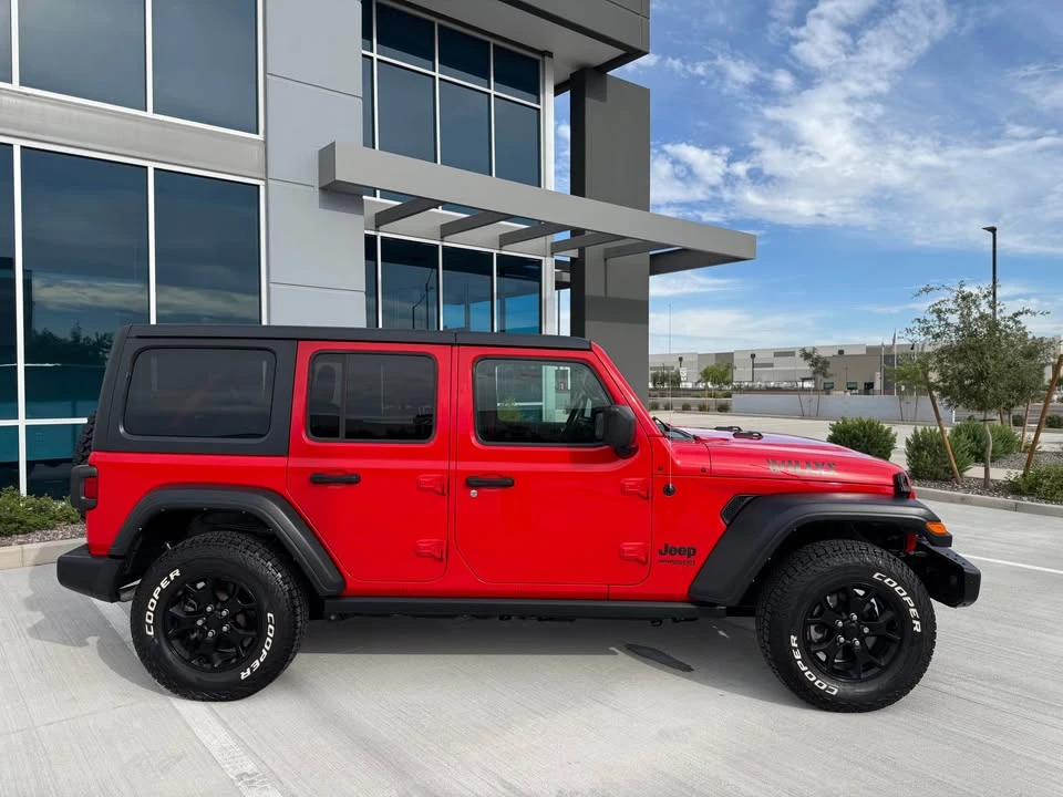 2021 Jeep JL Wrangler - Image 3 of 13