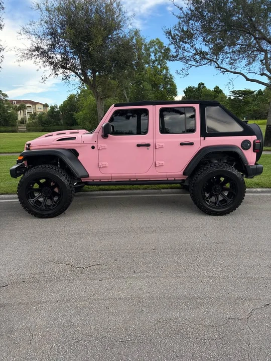 2021 Jeep JL Wrangler - Image 2 of 5
