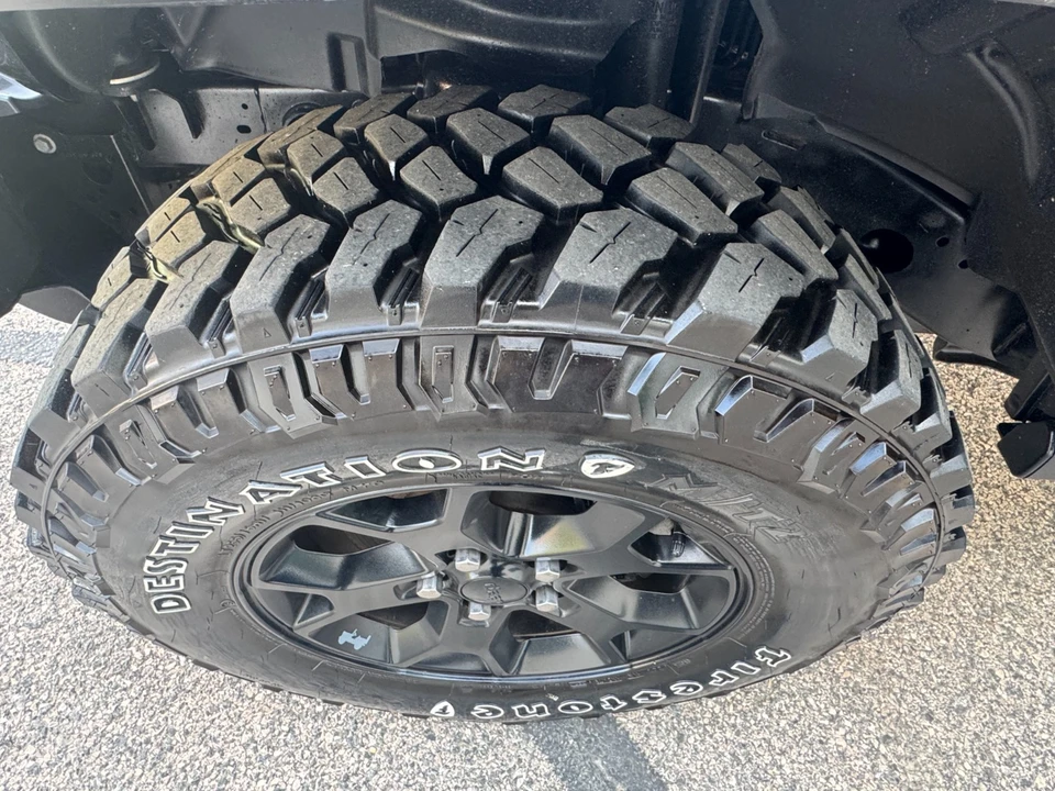 2021 Jeep Wrangler - Image 17 of 31