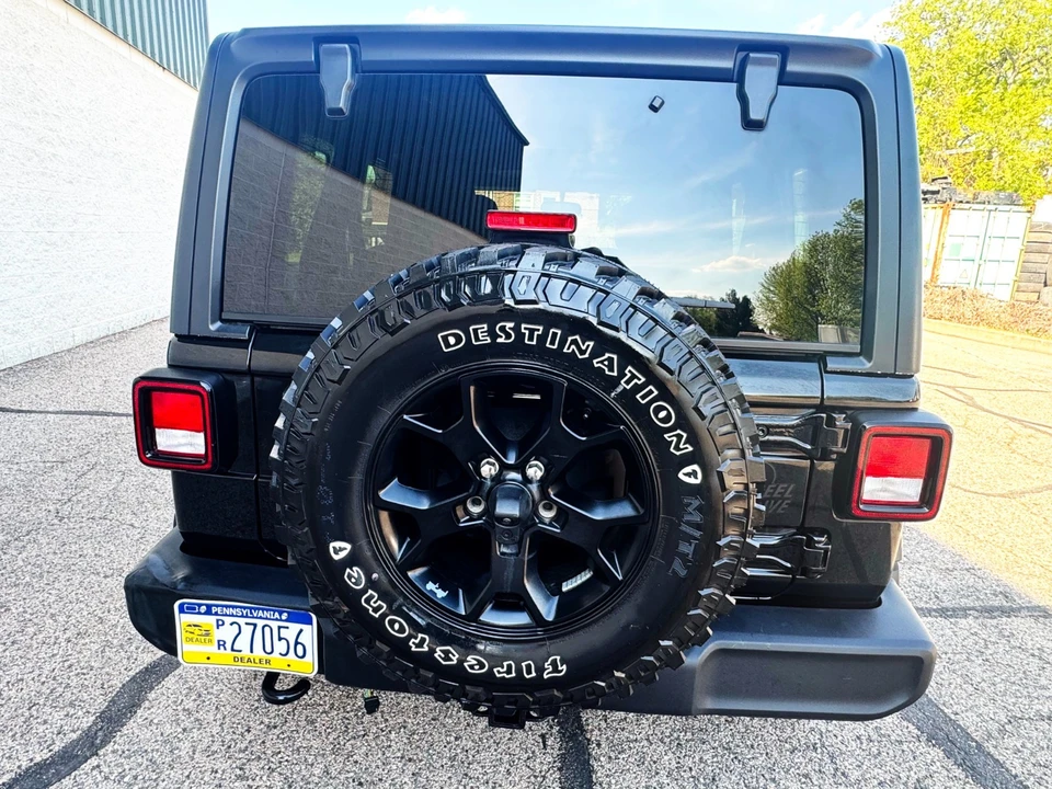 2021 Jeep Wrangler - Image 4 of 31