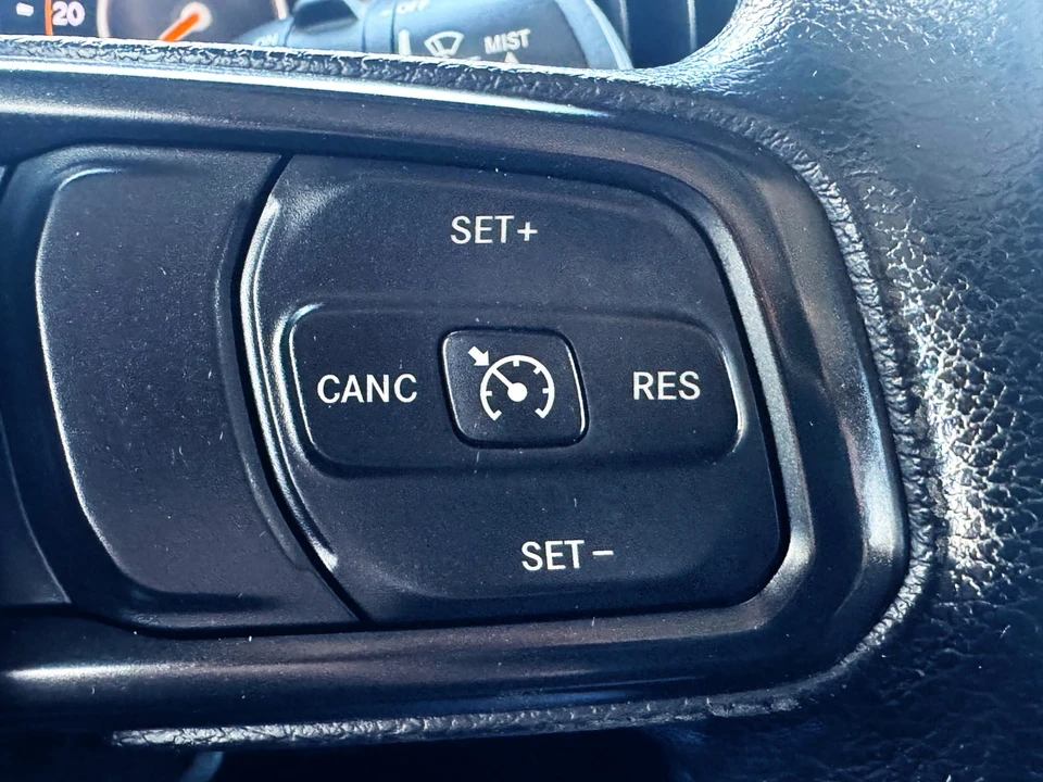 2021 Jeep Wrangler - Image 27 of 31