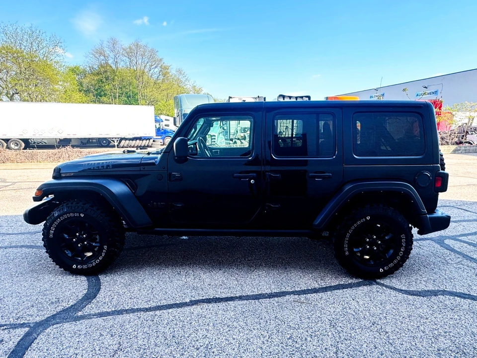 2021 Jeep Wrangler - Image 6 of 31