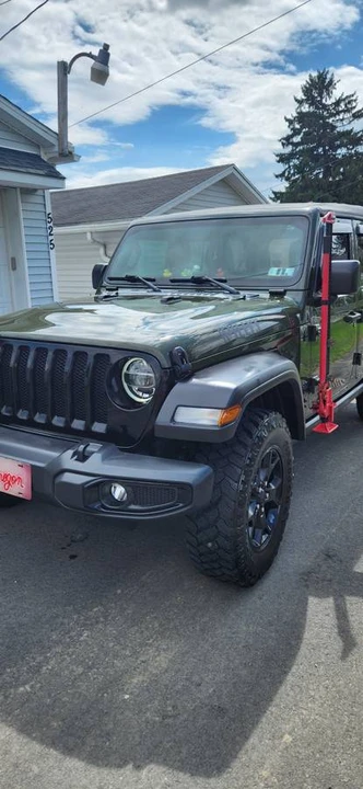 2021 Jeep JL Wrangler - Image 2 of 15
