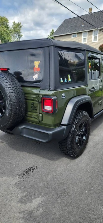 2021 Jeep JL Wrangler - Image 3 of 15
