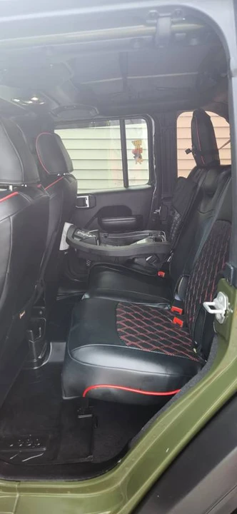 2021 Jeep JL Wrangler - Image 10 of 15