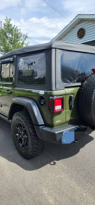 2021 Jeep JL Wrangler - Image 13 of 15