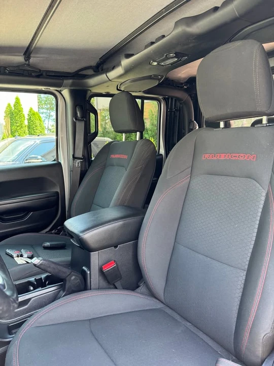 2021 Jeep JT Gladiator - Image 12 of 19