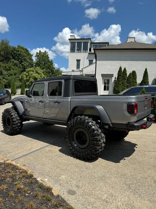 2021 Jeep JT Gladiator - Image 5 of 19