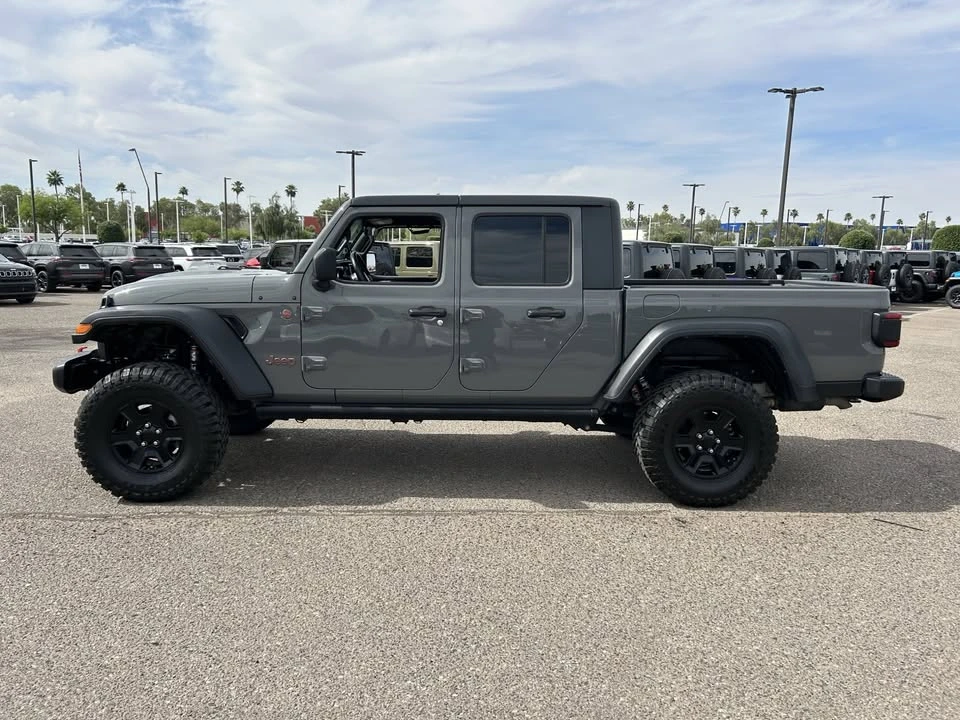 2021 Jeep JT Gladiator - Image 2 of 16