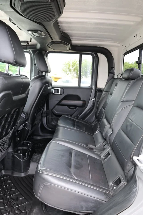 2021 Jeep JT Gladiator - Image 16 of 20