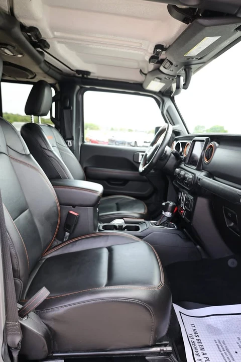 2021 Jeep JT Gladiator - Image 14 of 20