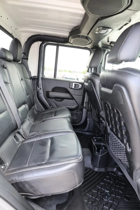 2021 Jeep JT Gladiator - Image 15 of 20