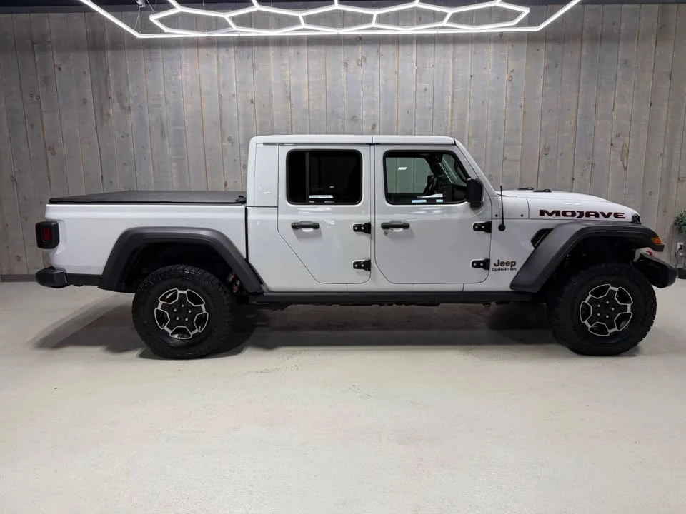 2021 Jeep JT Gladiator - Image 2 of 18