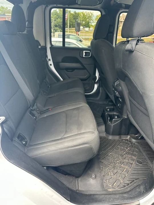 2021 Jeep JT Gladiator - Image 4 of 5