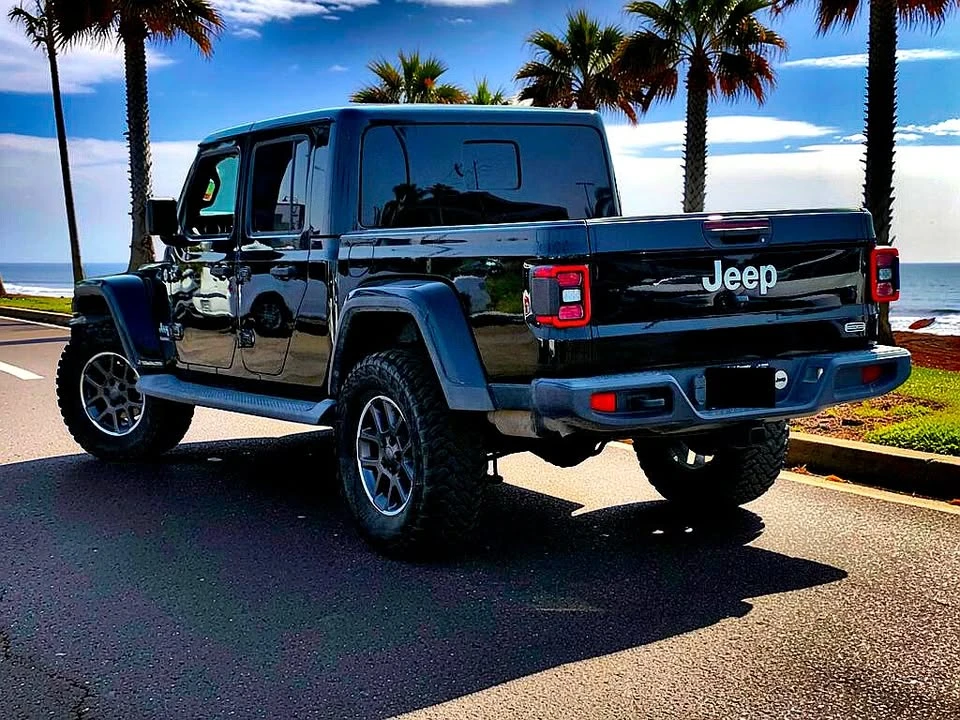 2021 Jeep JT Gladiator - Image 2 of 20