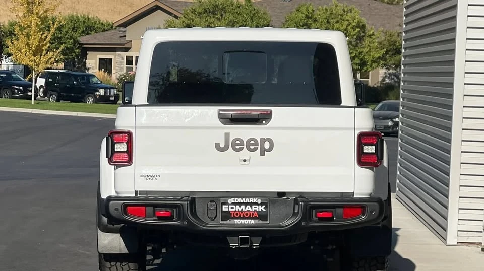 2021 Jeep JT Gladiator - Image 4 of 19