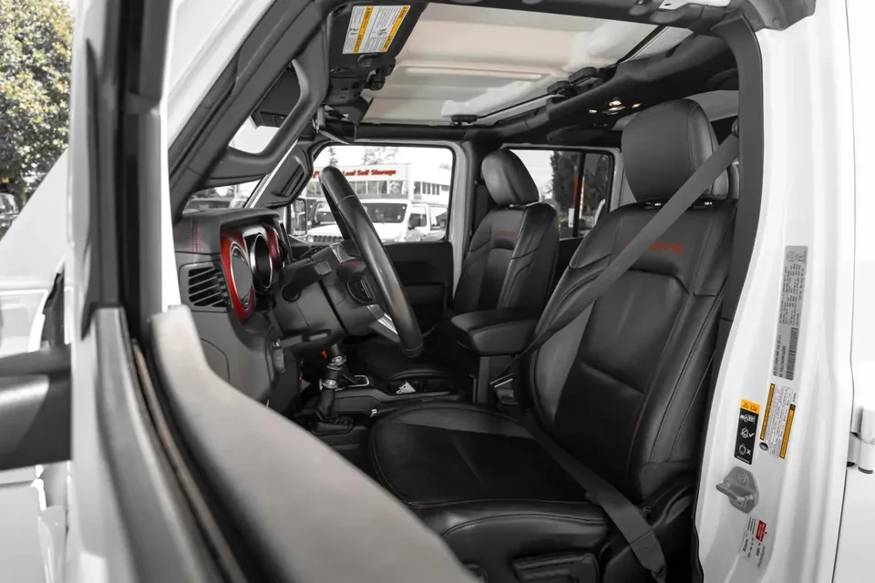 2021 Jeep JT Gladiator - Image 6 of 8