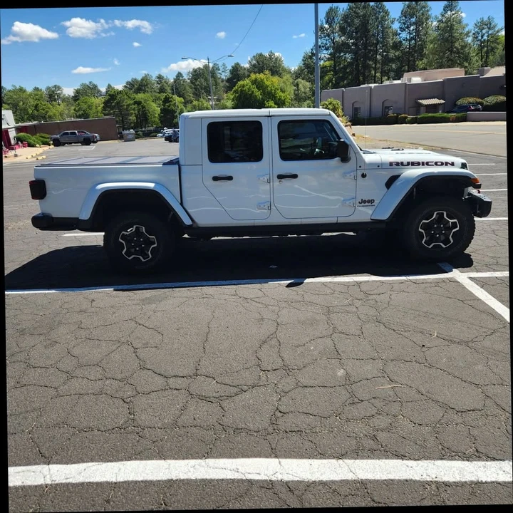 2021 Jeep JT Gladiator - Image 4 of 12