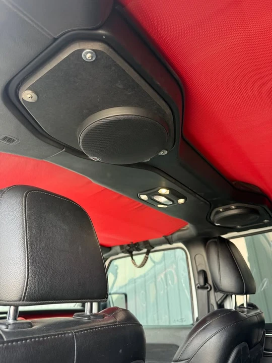 2021 Jeep JT Gladiator - Image 14 of 20