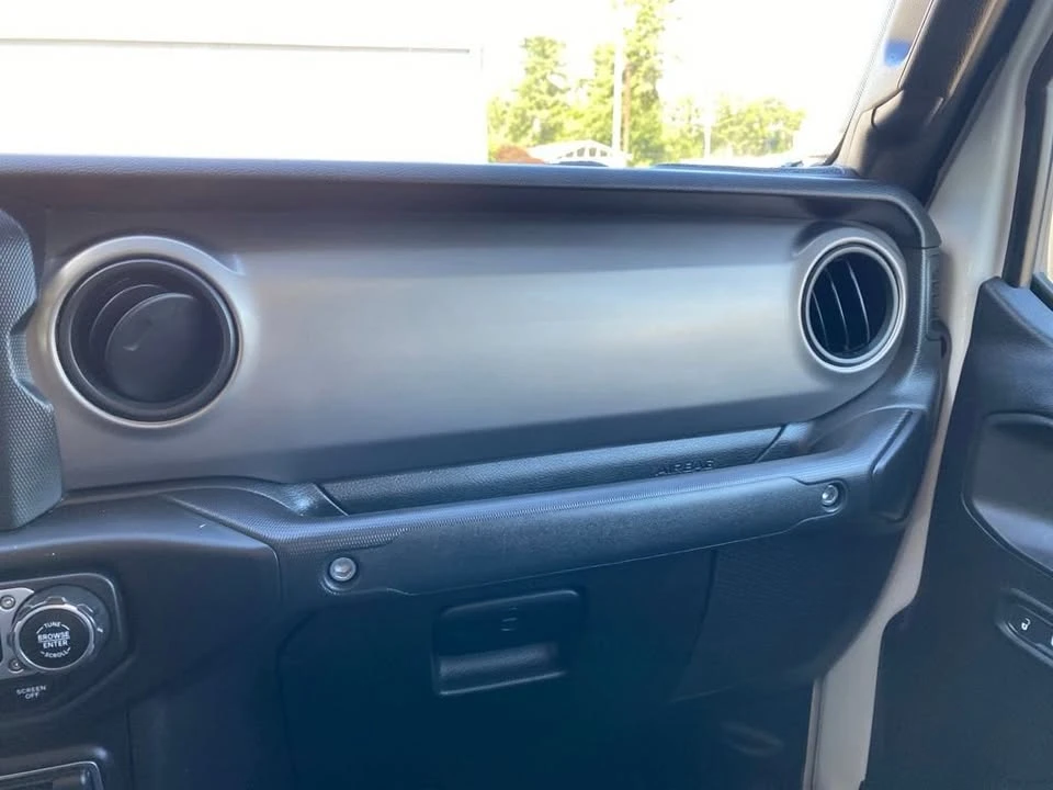 2021 Jeep JT Gladiator - Image 10 of 15