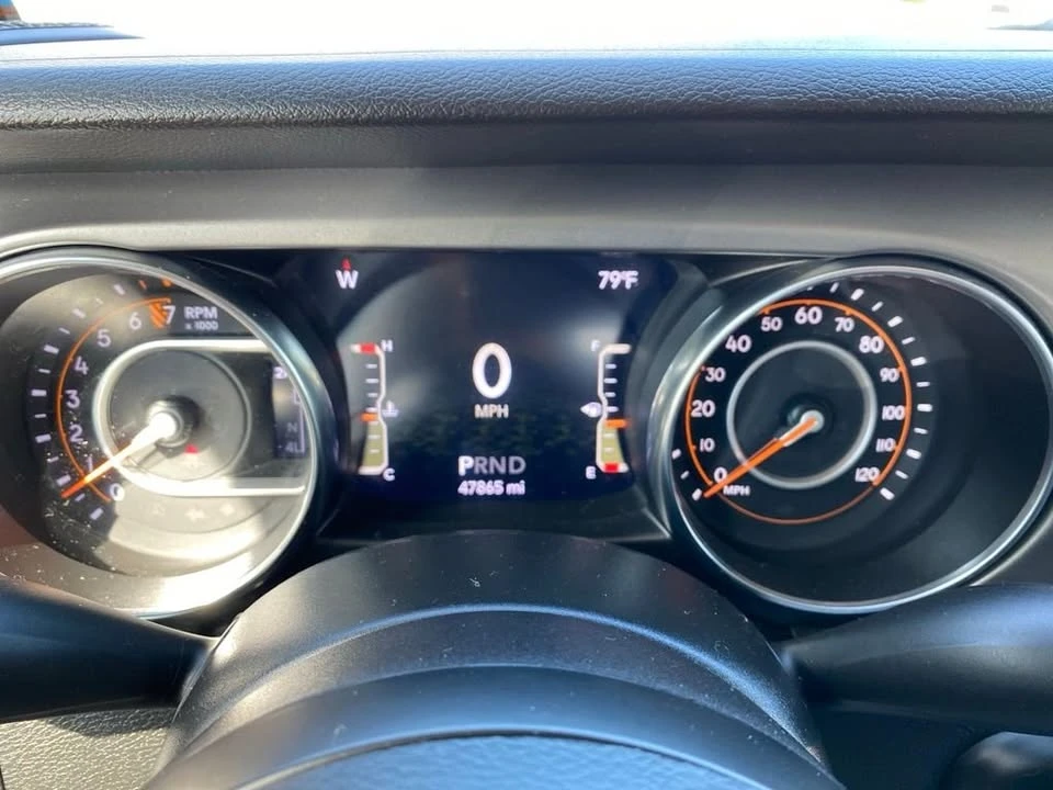 2021 Jeep JT Gladiator - Image 14 of 15