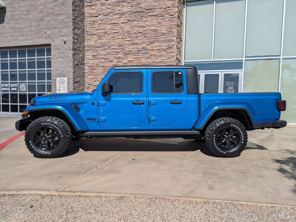 2021 Jeep JT Gladiator - Image 2 of 15