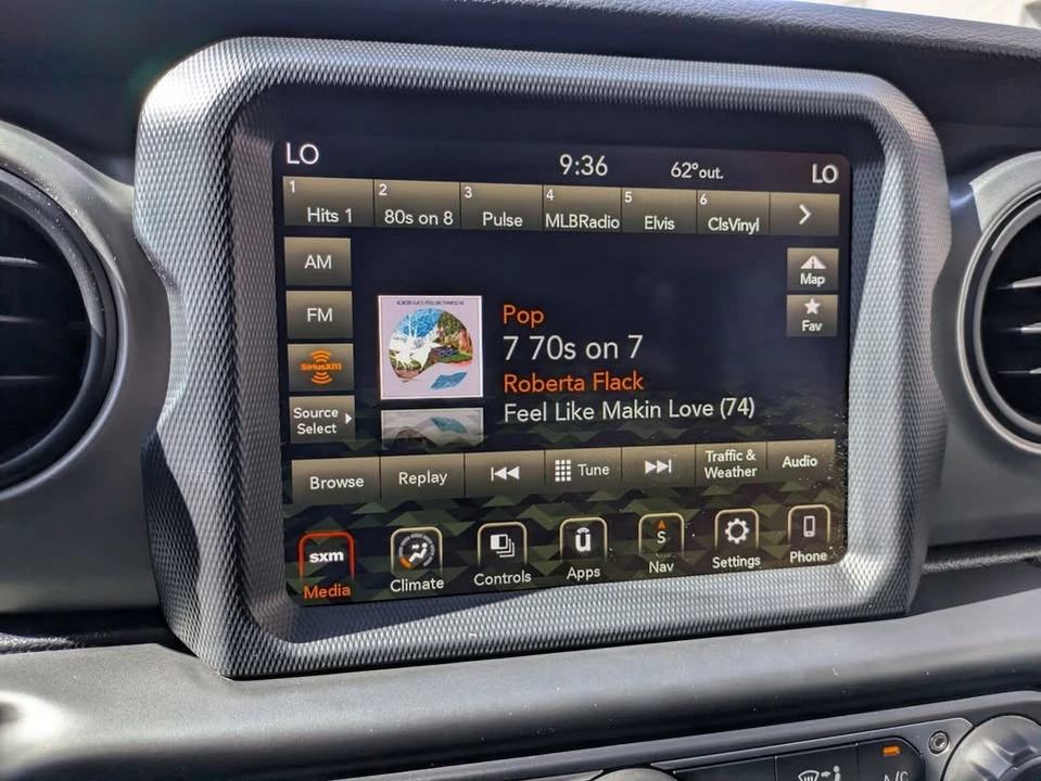 2021 Jeep JT Gladiator - Image 12 of 15