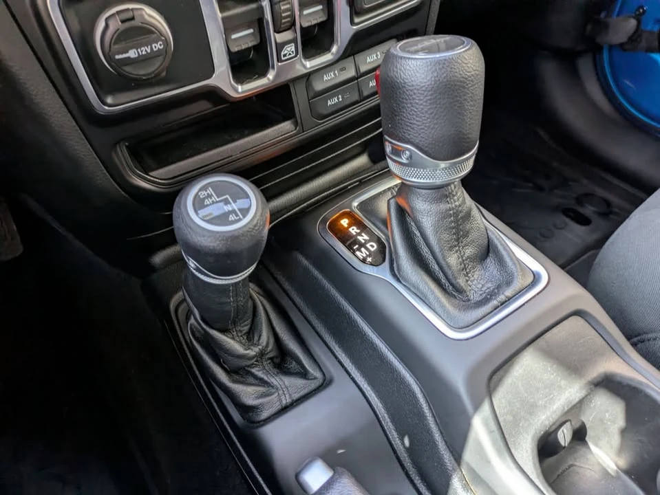 2021 Jeep JT Gladiator - Image 14 of 15