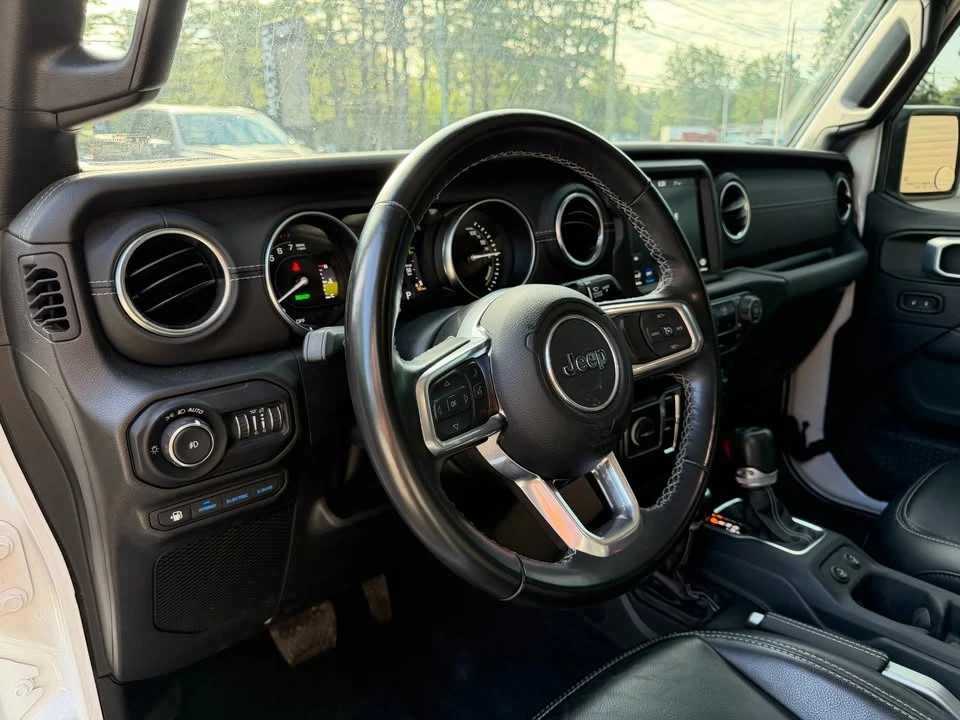 2021 Jeep JL Wrangler - Image 11 of 20