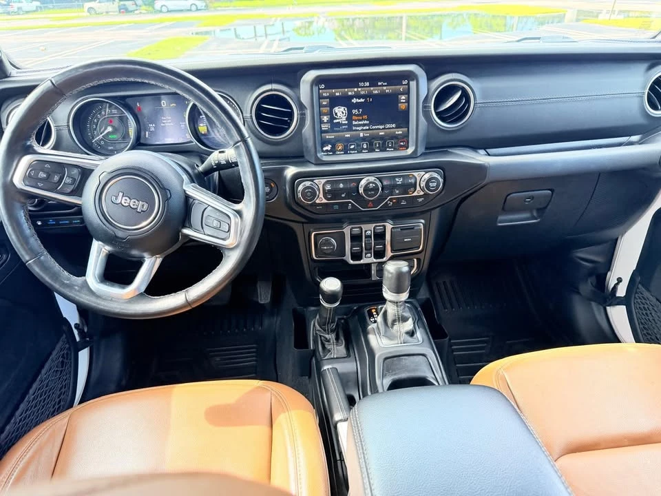 2021 Jeep JL Wrangler - Image 8 of 10