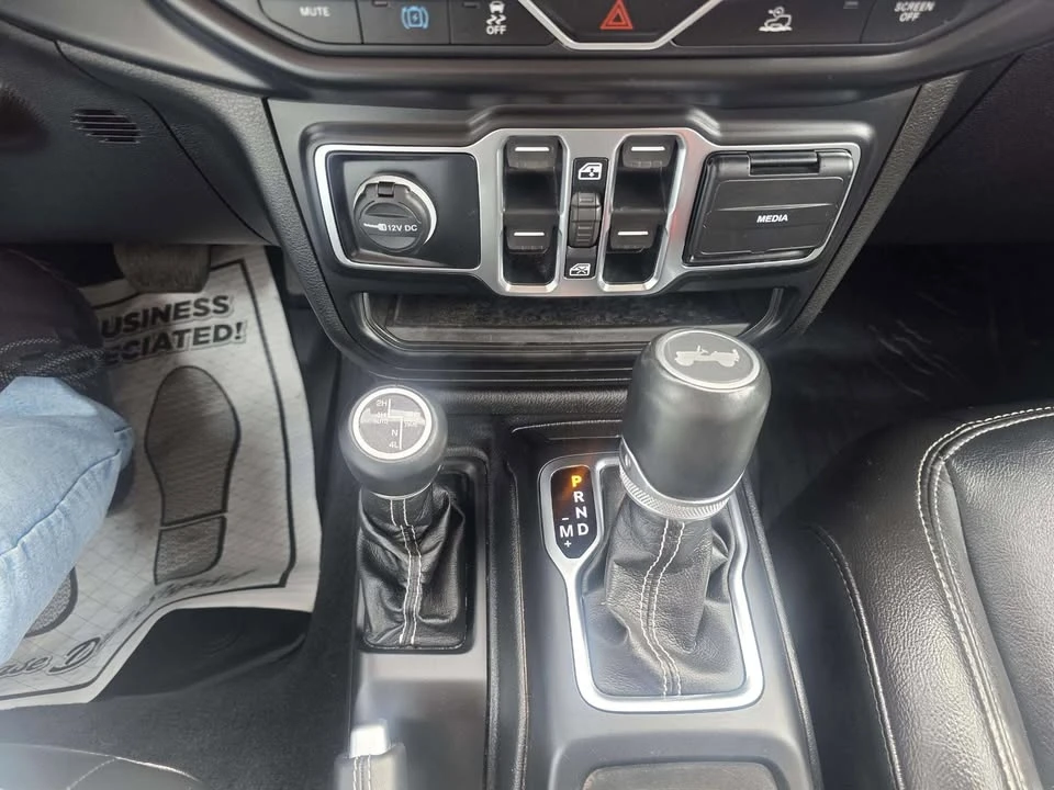 2021 Jeep JL Wrangler - Image 14 of 18