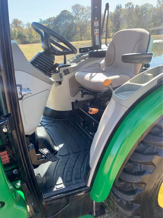 2021 John Deere - Image 10 of 14