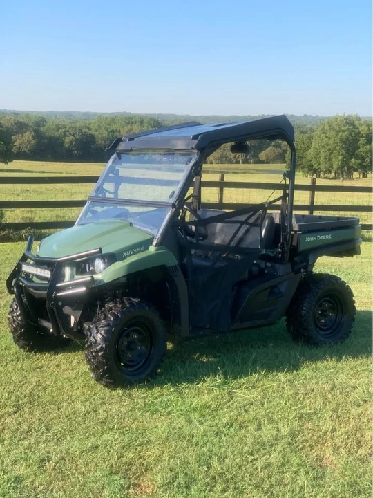 2021 John Deere - Image 3 of 13