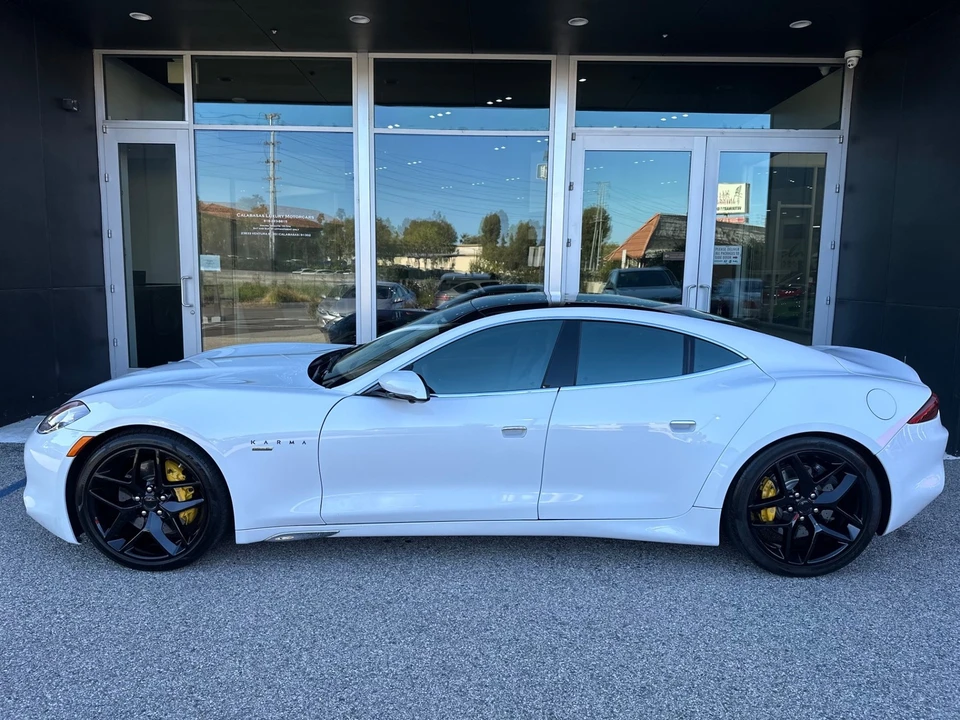2021 Karma Revero - Image 8 of 21