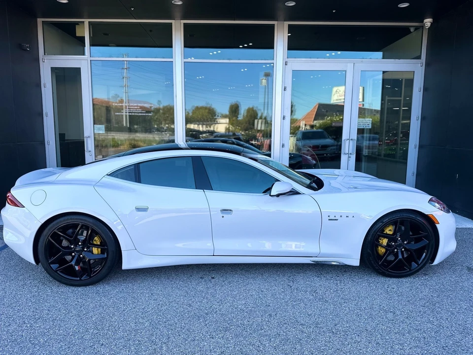 2021 Karma Revero - Image 2 of 21