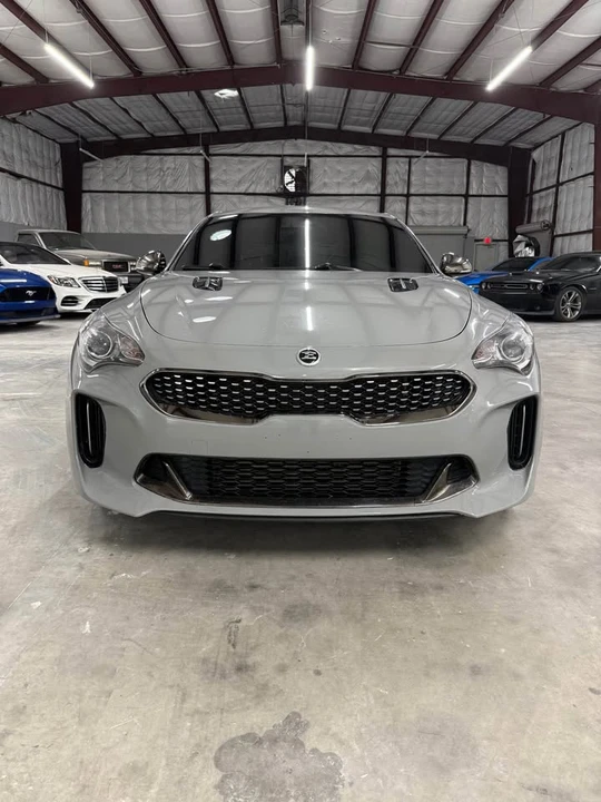 2021 Kia Stinger - Image 2 of 8