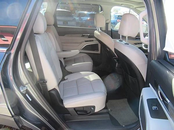 2021 Kia Telluride - Image 21 of 21