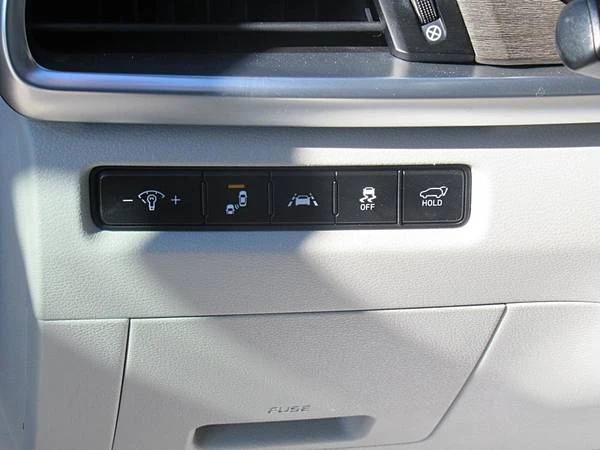 2021 Kia Telluride - Image 14 of 21